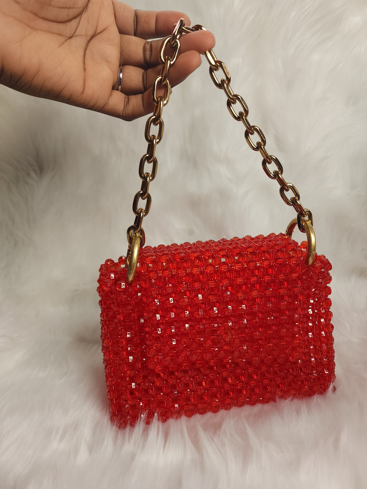 Red beaded scrunch purse with detachable chain handle